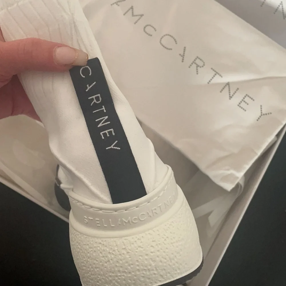Stella McCartney white sock like sneaker brand new - Picture 5 of 10